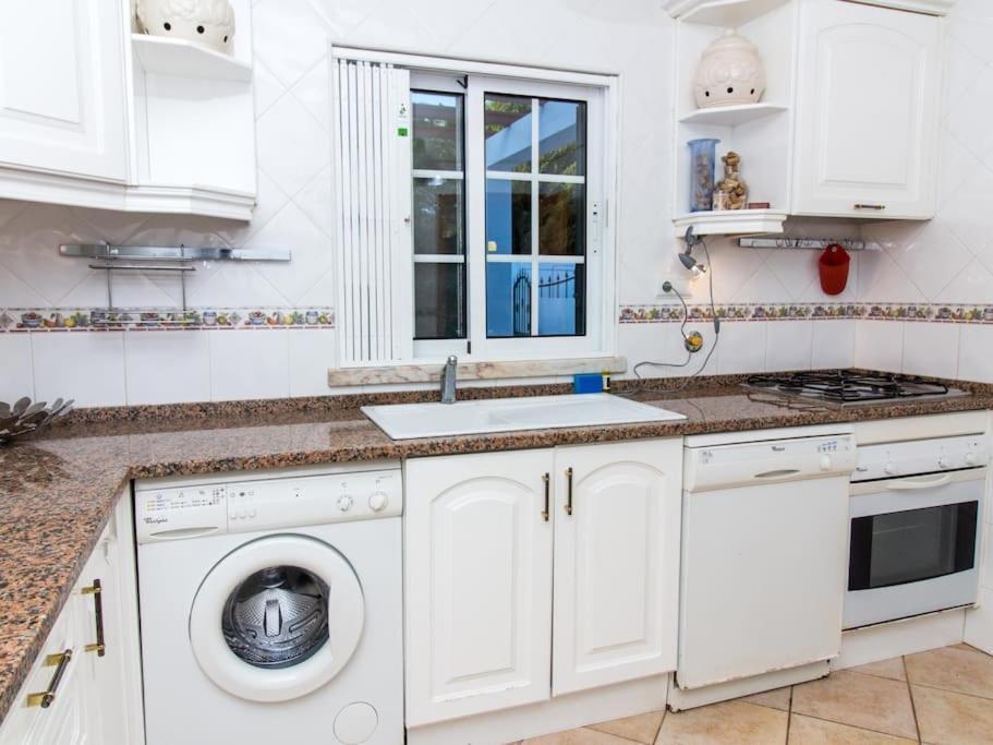 Joia Da Gale House - Pool And Garden & Bbq & Gale Beach Albufeira Exteriör bild
