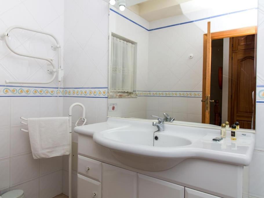 Joia Da Gale House - Pool And Garden & Bbq & Gale Beach Albufeira Exteriör bild